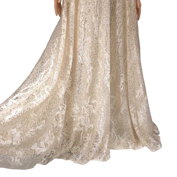Mac Duggal Flutter Sleeve V-Neck Gown Ivory Nude Formal Maxi Beaded FLAWED - Picture 7 of 16